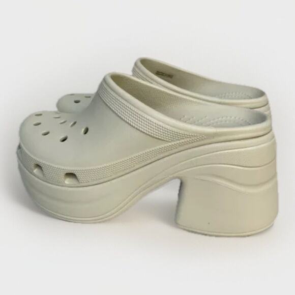 Women's Cream Platform Clogs - Picture 3 of 6